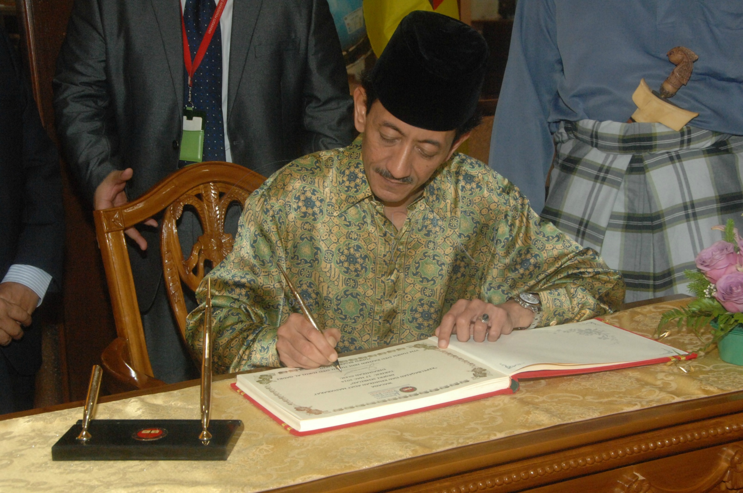 PRO 14 33 WACANA FBA 0068